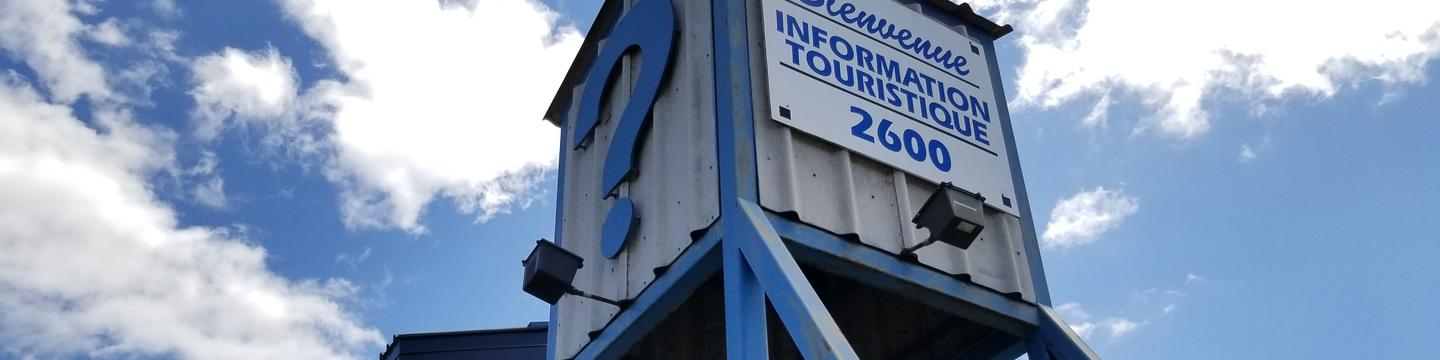 Tourisme Région de Thetford - Bureau d'information - Point d'interrogation bleu